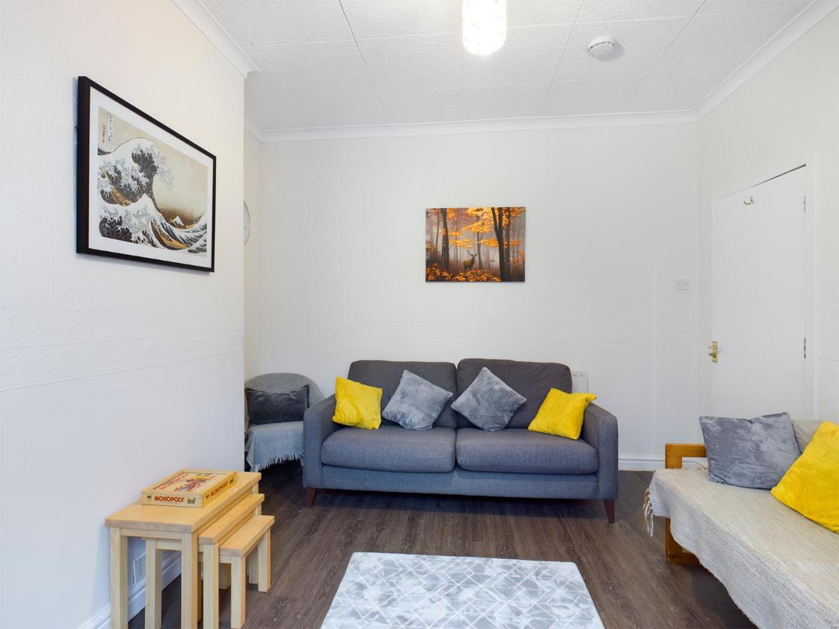 Cheerful 3 Bedroom Home With Free Parking And Wifi 切斯特 外观 照片