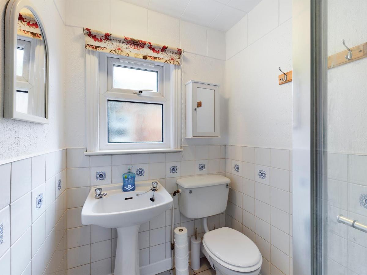 Cheerful 3 Bedroom Home With Free Parking And Wifi 切斯特 外观 照片